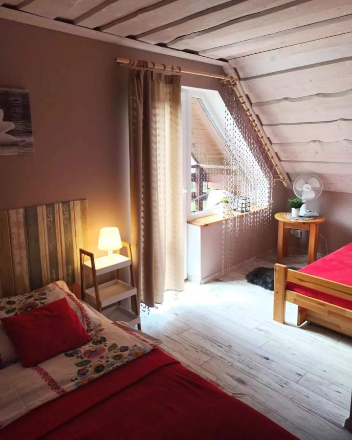 Rodzinny Zakatek "U Gluszkow" Bieszczady Myczkowce Extérieur photo