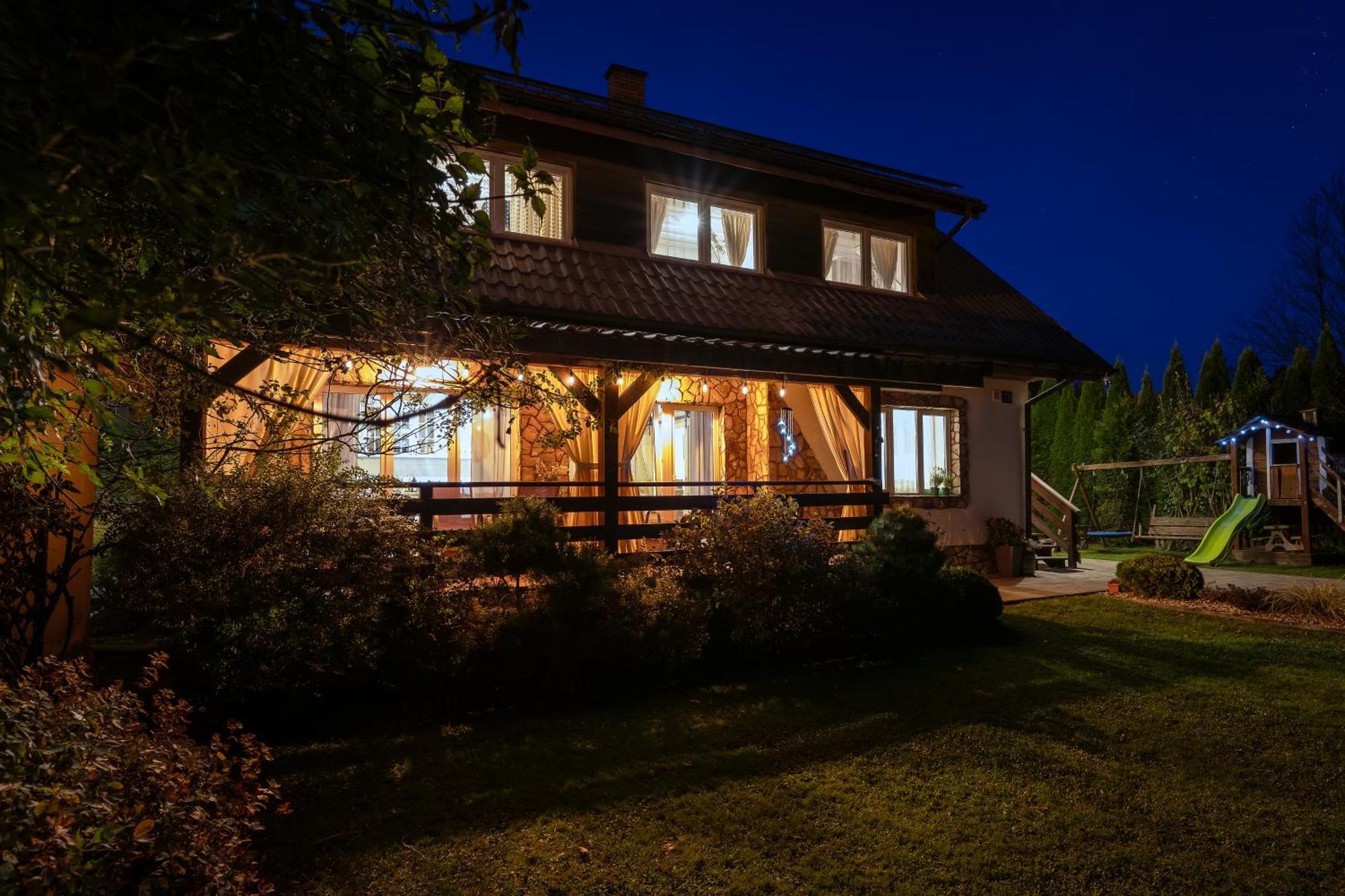 Rodzinny Zakatek "U Gluszkow" Bieszczady Myczkowce Extérieur photo